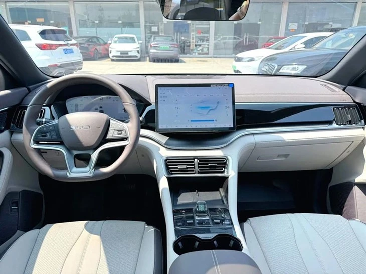 BYD Song PLUS EV Honor Edition 2025 factory